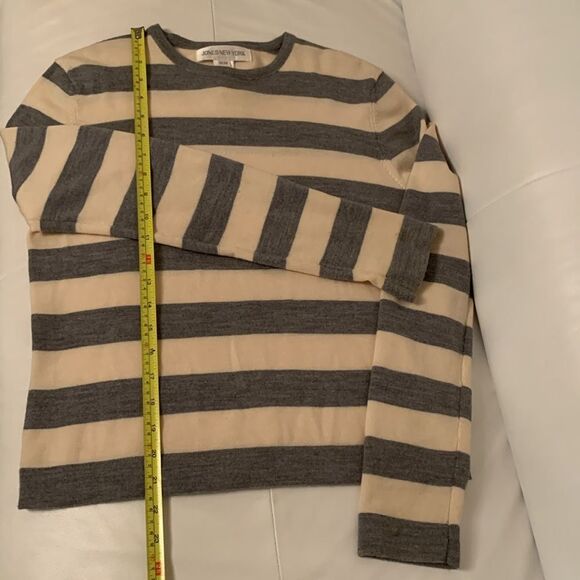 Jones New York Merino Wool Gray White Striped Women’s Sweater Size M - Picture 6 of 8